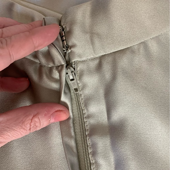 Vintage, formal, silver, floor length dress, size 9/10 - Picture 12 of 14